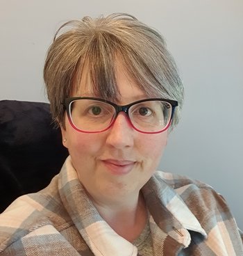 Louise, in remission after a stem cell transplant for myelofibrosis (MF)